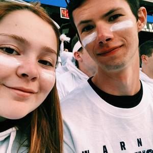 Meet your Posher, Becca